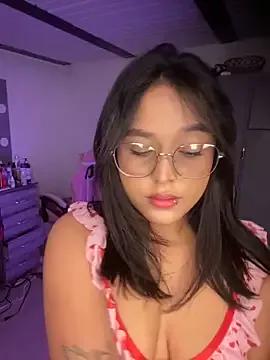 Sweet_xuee18 from StripChat