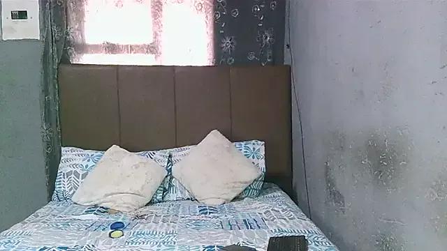 Sweetbedroomeyez01 from StripChat
