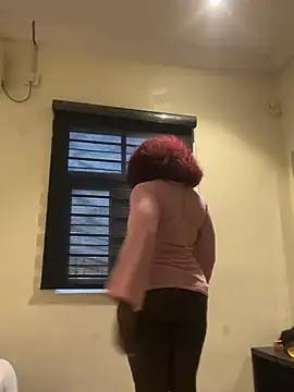 Sweetbootty from StripChat