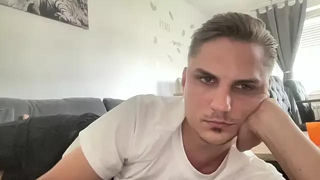 Sweetbooy90 from StripChat