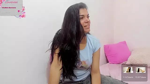 Sweetdreamses_ from StripChat