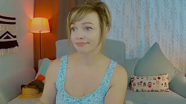 Photos of SweetEye from StripChat is Freechat
