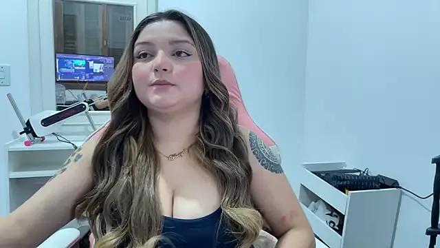 SweetFoxEyes_ from StripChat