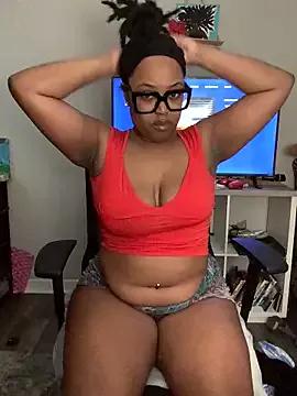 SweetHoneyBunz from StripChat is Freechat