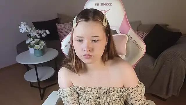 Sweetie_Hope from StripChat is Freechat