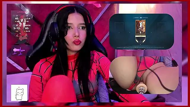 Discover our girls online shows and discover the company of countless livestreamers, with stunning shapes, sex toys and more.