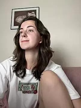 SweetieKendl from StripChat