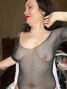 SweetLera from StripChat