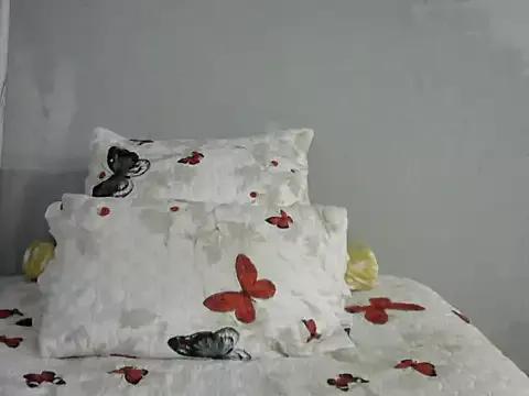 Sweetlicious_ from StripChat
