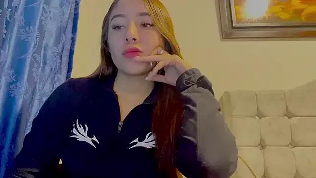 SweetMaddiee_ from StripChat