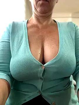 sweetmystery1 from StripChat