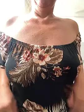 sweetmystery1 from StripChat
