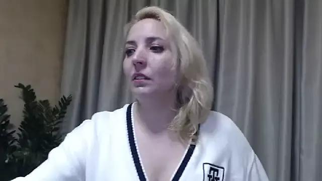sweetpussy from StripChat