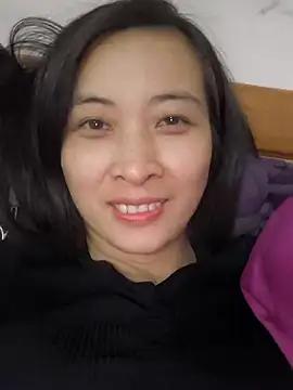 Sweets24 from StripChat