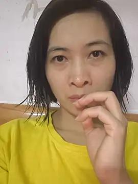 Sweets24 from StripChat
