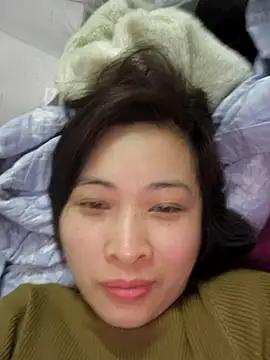 Sweets24 from StripChat