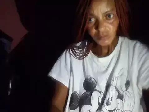sweets_80 from StripChat