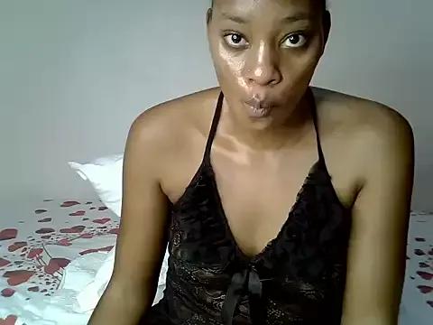 SweetSandrah1 from StripChat