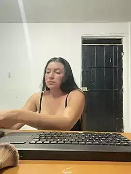 Sweetsex_valeria from StripChat is Freechat