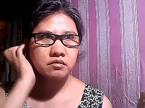 sweetsosie18 from StripChat