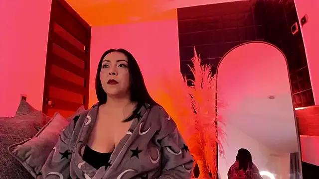 sweett-mary from StripChat