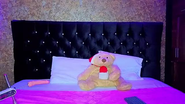 Sweett_rosse from StripChat