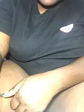sweett_shaley from StripChat