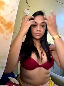 Sweetterra from StripChat