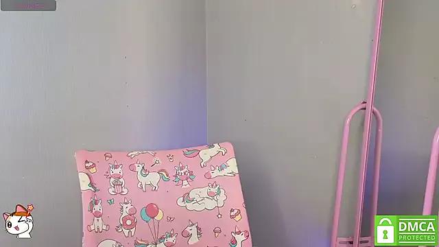sweetuniporn from StripChat