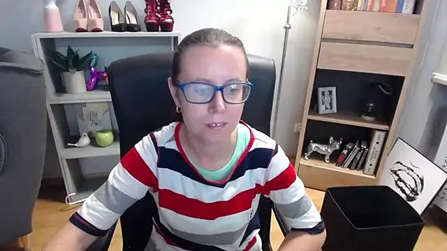 sweetxLizzy from StripChat