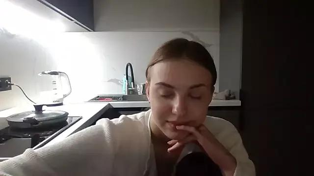 Sweety_Nika from StripChat