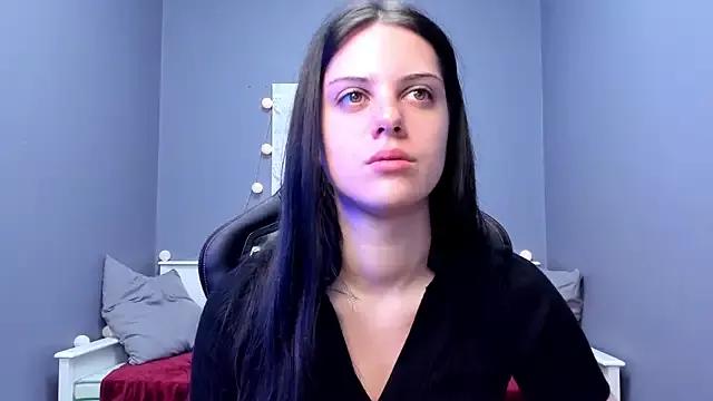 SweetyCaty from StripChat is Freechat