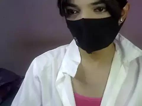 SweetyCD from StripChat