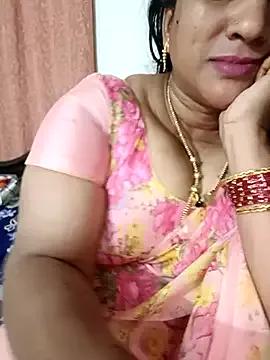 Swetyhoney from StripChat is Freechat