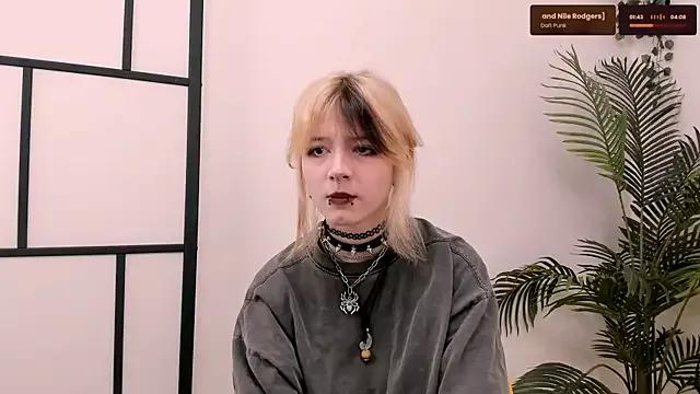 TaiteBeat from StripChat