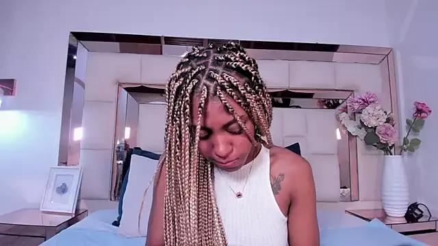 Taliarussel webcams show profile image 