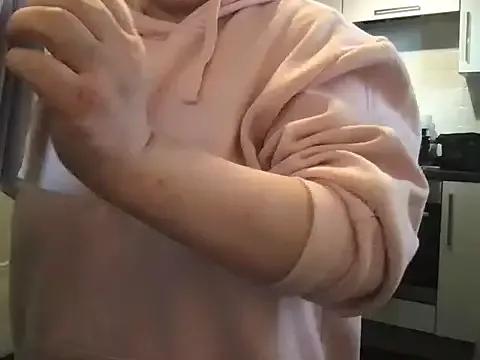 TallulahRose-x from StripChat