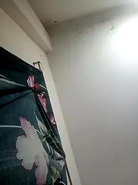 Tamanna490 from StripChat