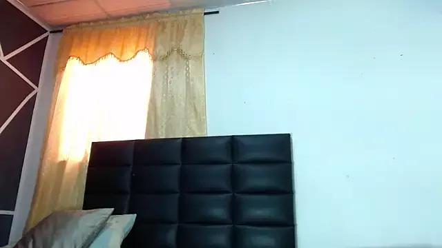 Tamarahryan from StripChat