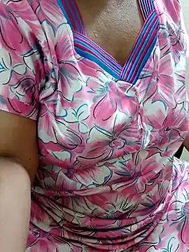 tami_lavanya from StripChat is Freechat