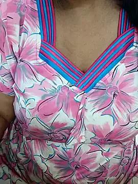 tami_lavanya from StripChat is Freechat