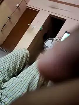 tamil-guy from StripChat is Freechat