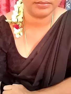 Tamil_Kayal_kutty from StripChat is Freechat