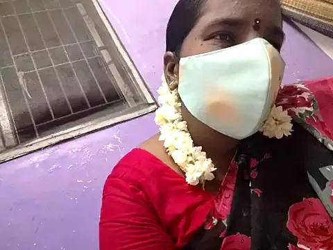 Tamil_Meenukutty from StripChat is Freechat