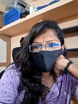 Tamil_rose from StripChat is Freechat