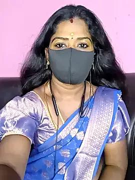Tamilammukuttyy webcams show profile image 