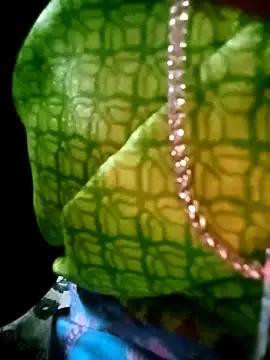 Tamilauntyhot from StripChat is Freechat