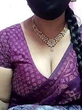 Tamilpriyamallu from StripChat is Freechat