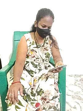 tamilrekha from StripChat is Freechat