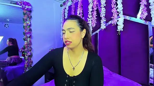 Tammy_Blackk from StripChat